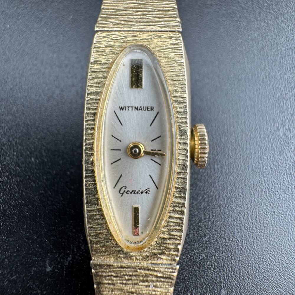 Vintage Wittnauer Geneve Ladies Mechanical Watch Textured Gold